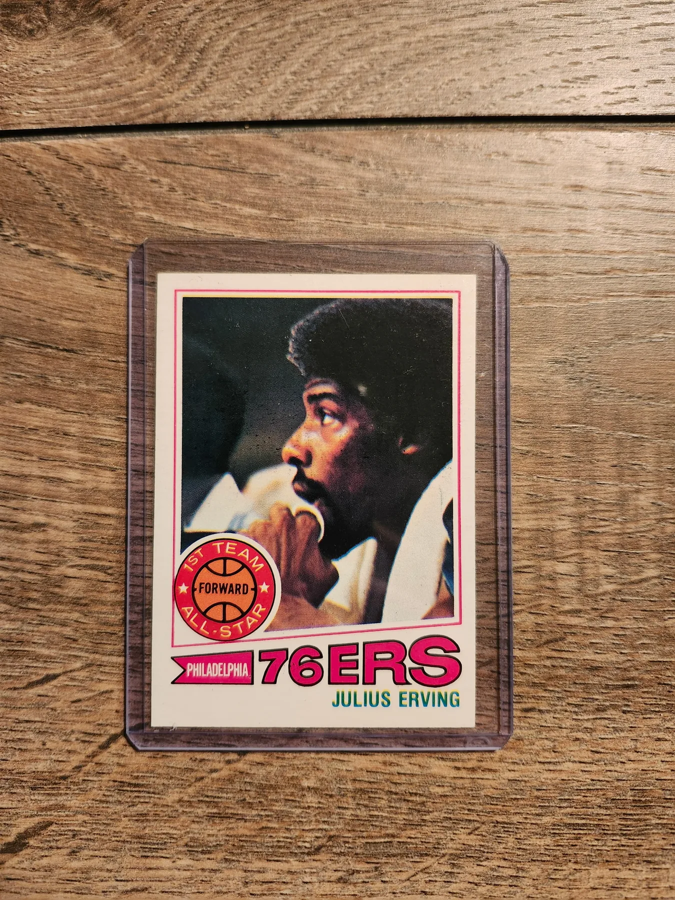 Julius Erving Dr J 1977 Topps Philadelphia 76ers card